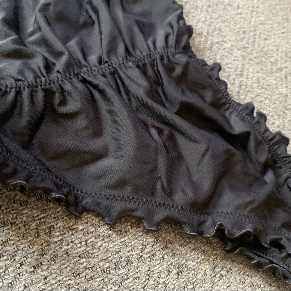 Shade & Shore Black Ruffled Low Rise Bikini Bottom Large - Picture 10 of 12